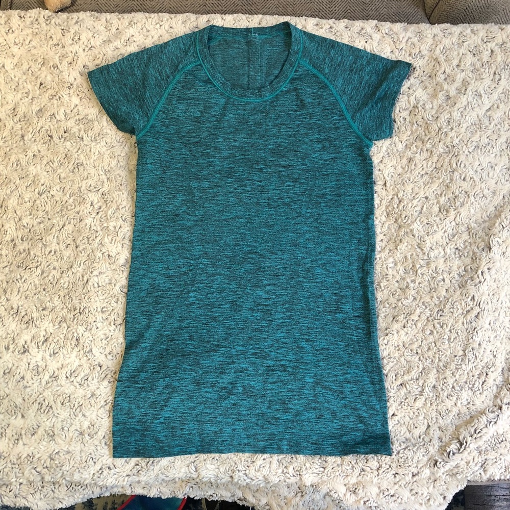 Lululemon Swiftly Tech Short Sleeve Crew